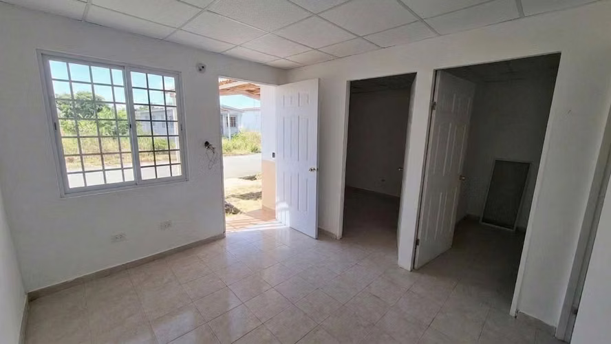 CHORRERA CASA EN ALQUILER - Imagen 3