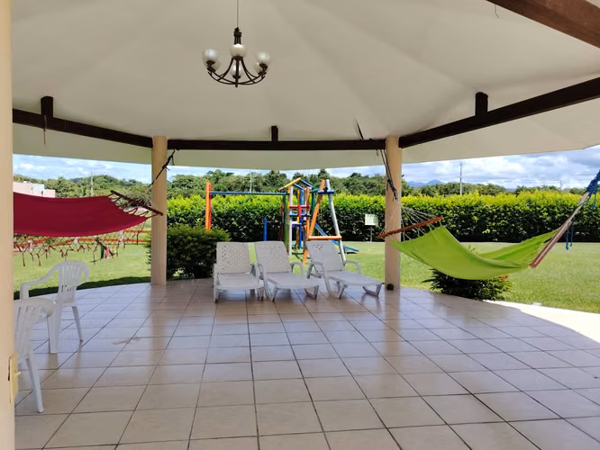 Terreno Listo para Construir en Comunidad Cerrada en Nueva Gorgona - Imagen 13