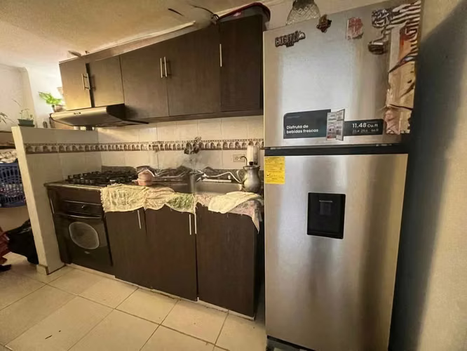 Venta de apartamento en el PH McGregor Hill Condado del Rey -C.J.