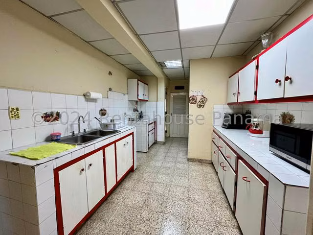 Se vende casa en Chanis GCEA - Imagen 6