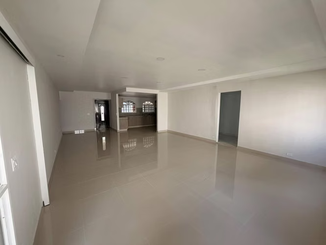 NC120 Se vende amplia y cómoda casa ubicada en Villa Zaita