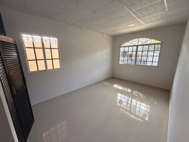 NC120 Se vende amplia y cómoda casa ubicada en Villa Zaita