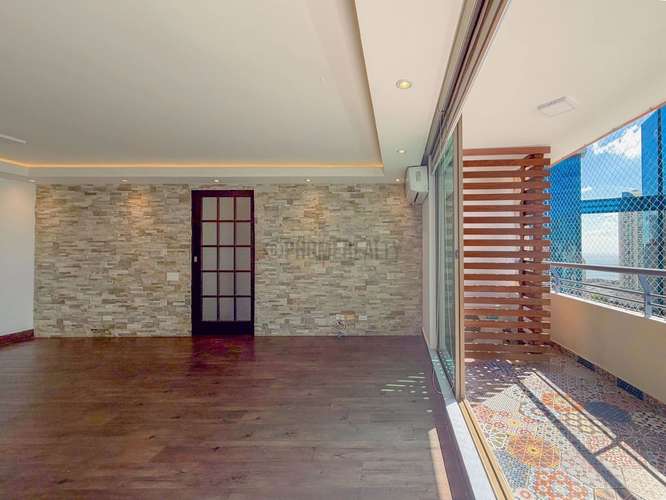 Apartamento en alquiler en Punta Pacífica Panamá – 3 habitaciones, línea blanca y excelente ubicación