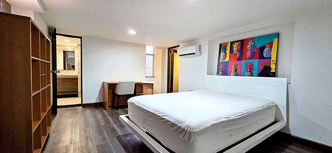 LOFT AMUEBLADO EN PRIMER PISO | 150 m² DEN | DEPÓSITO | 2 ESTACIONAMIENTOS