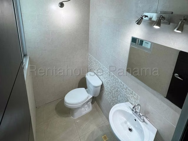 VENTA DE APARTAMENTO EN VILLA DE LAS FUENTES 