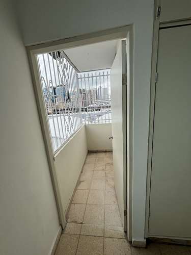 Se alquila apartamento en la via españa  - Imagen 8