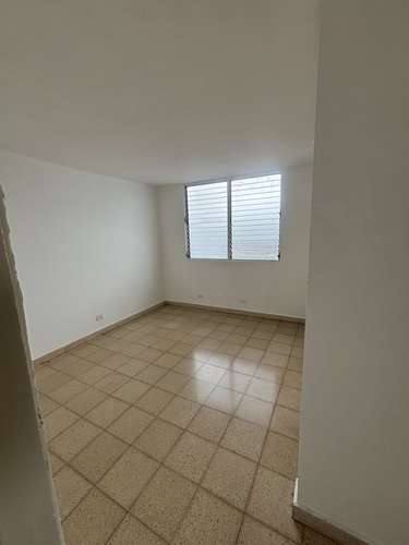 Se alquila apartamento en la via españa  - Imagen 6