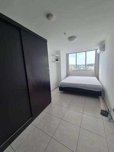 Alquiler- Apartamento-Amoblado- edificio Bayview 800$ - Imagen 2