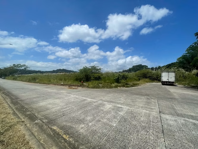 Terrenos comerciales frente a la Ciudad de la Salud desde 2.4 ha - Imagen 12