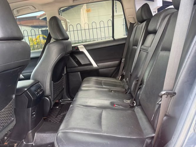 Toyota Land Cruiser Prado 2018 FULL - Imagen 6