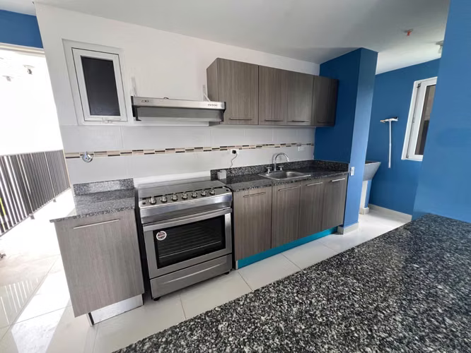 ALQUILER DE APARTAMENTO PH La Sierra – Ciudad Futuro, Arraiján CERCA de la estacion del metro