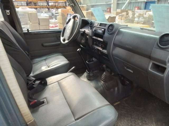 Toyota Land Cruiser Serie 70 (2014) – Motor 1HZ Diésel - Imagen 8