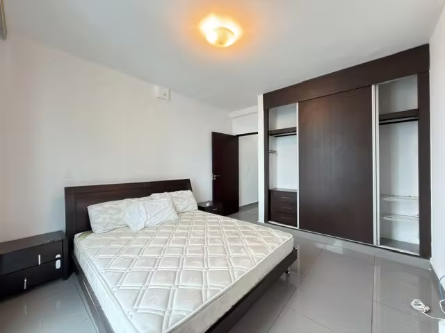 Alquilo apartamento en San Francisco, 2 recamaras, Semi-amoblado, 95m2. - Imagen 8