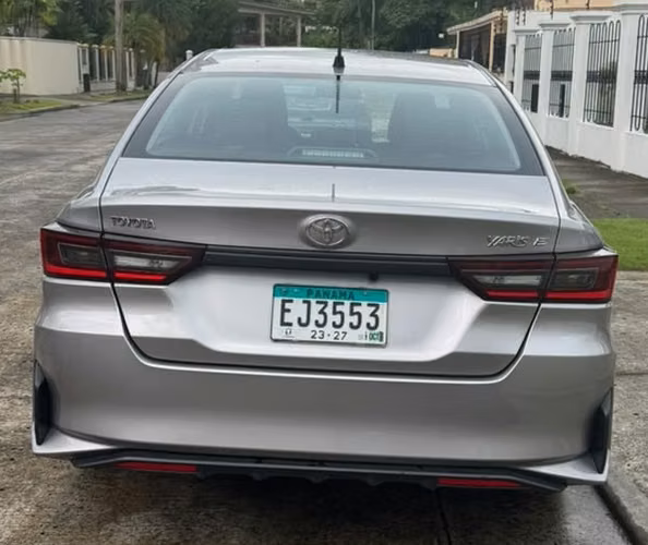 YARIS 2024 AUTOMATICO EN 16,795  al Crédito o al  Contado... - Imagen 8