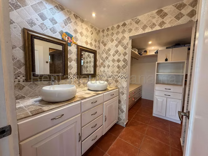Venta de Casa en Betania Dos Mares KC - Imagen 13
