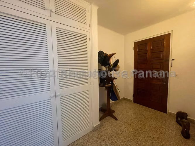 Apartamento en Venta en Campo Alegre. - Imagen 13