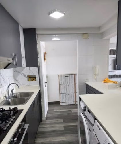 ALQUILER APARTAMENTO AMOBLADO 2 RECAMARAS 1 BAÑO 1 PARKING  - Imagen 4