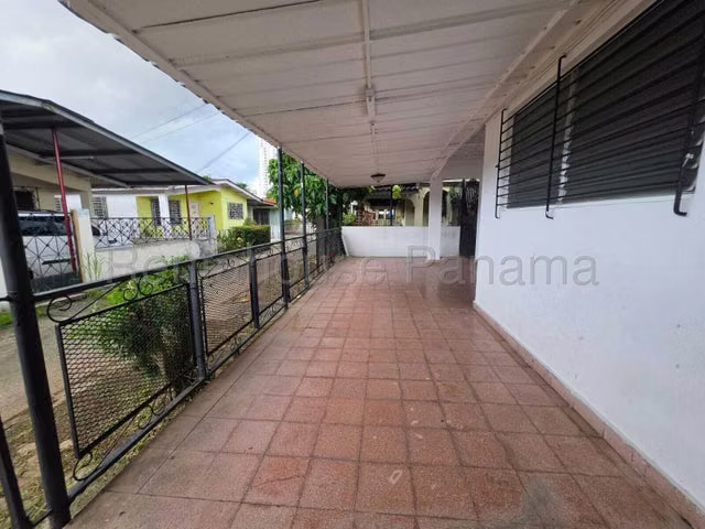 Casa en venta en Chanis 27MAM1050 - Imagen 3