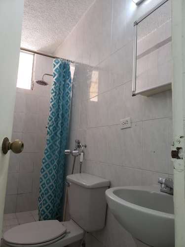 APARTAMENTO EN ALQUILER – UBICACIÓN CÉNTRICA DIAGONAL A MULTIPLAZA MFR2193 - Imagen 5
