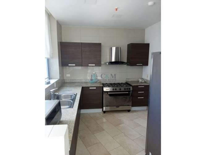 ALQUILER DE APARTAMENTO AMOBLADO PH GRAND TOWER 175M2 JP - Imagen 3