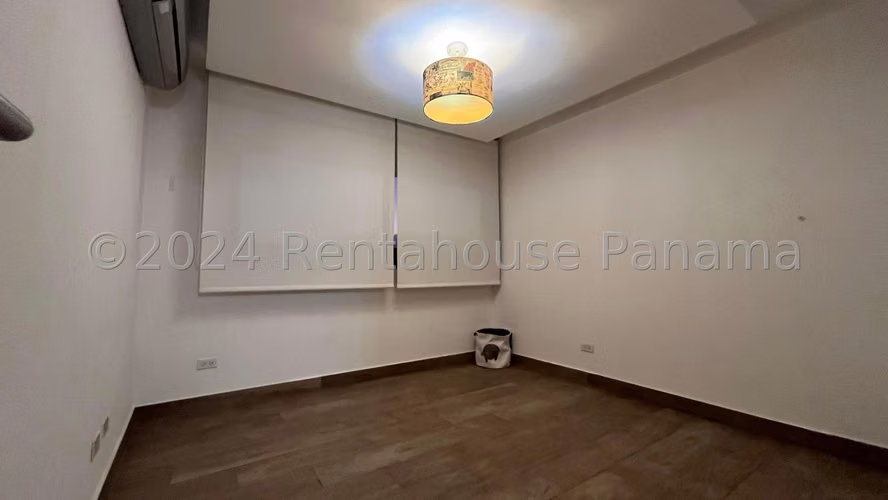 Vendo Apartamento en Condado del Rey LC26-2309