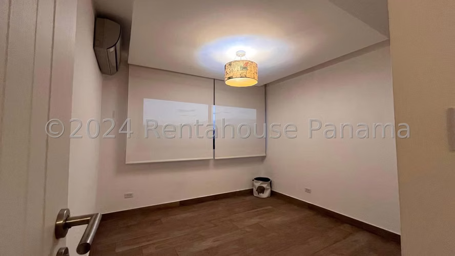 Vendo Apartamento en Condado del Rey LC26-2309