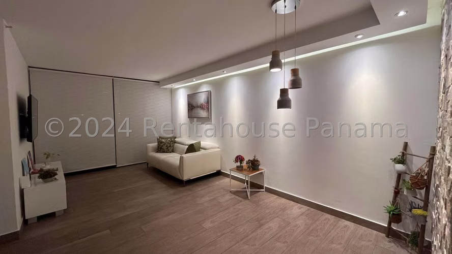 Vendo Apartamento en Condado del Rey LC26-2309