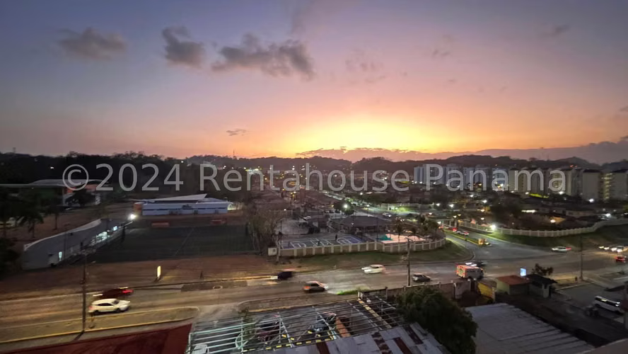 Vendo Apartamento en Condado del Rey LC26-2309