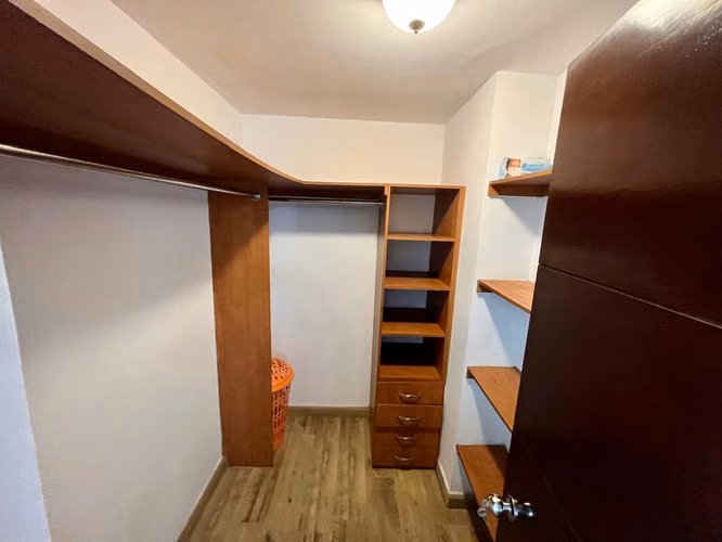 Se Vende Apartamento amoblado en el PH Sunrise Tower - Obarrio. - Imagen 8