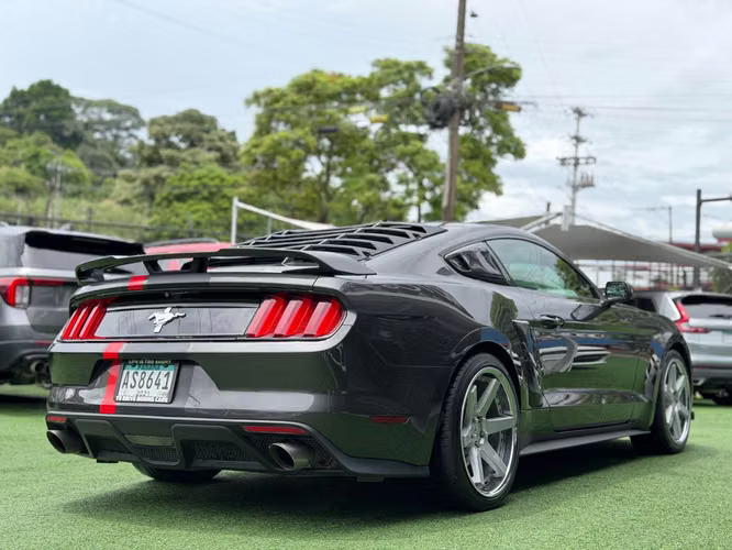Ford Mustang 2015 - Imagen 10