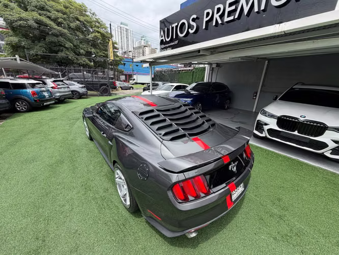 Ford Mustang 2015 - Imagen 7