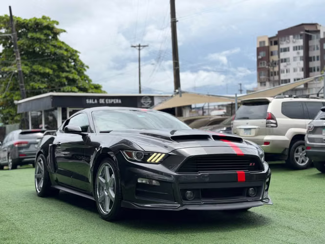 Ford Mustang 2015
