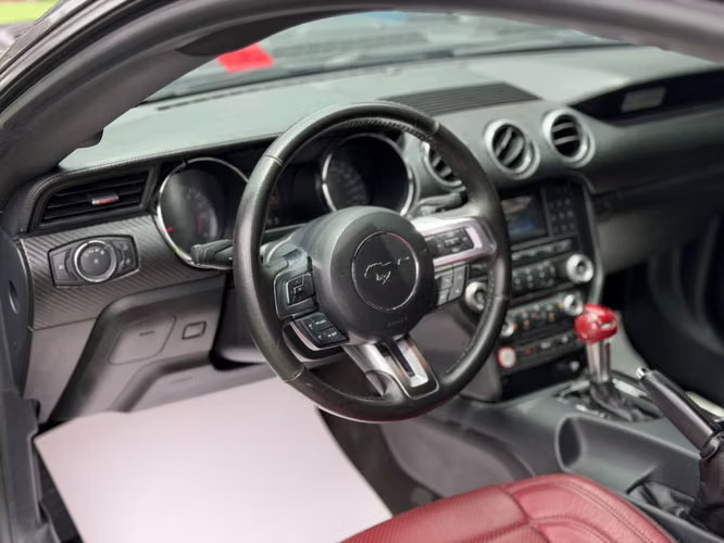 Ford Mustang 2015 - Imagen 5