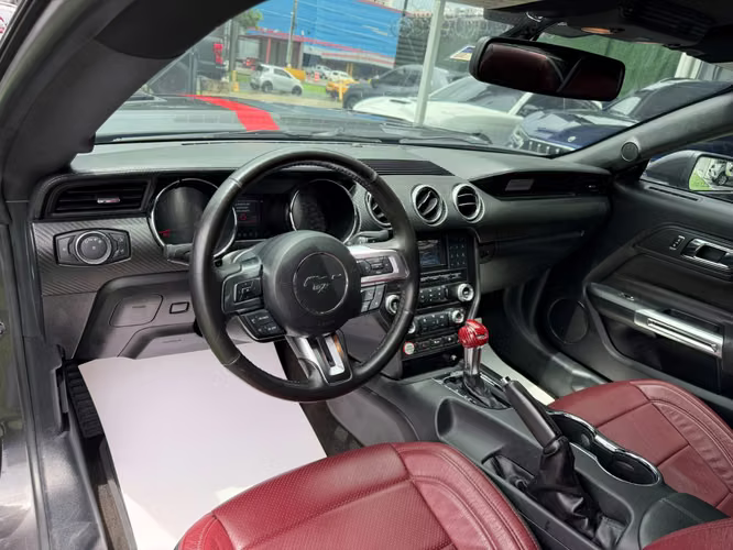 Ford Mustang 2015 - Imagen 9