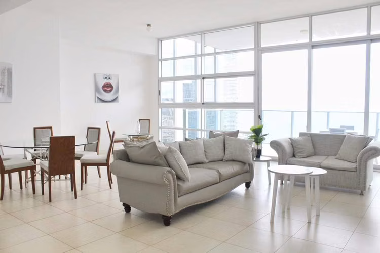 Alquiler de Apartamento en PH Waters On The Bay, Av Balboa