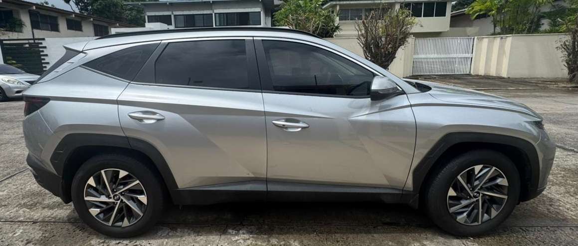 TUCSON  2025 FULL EXTRA AUTOMÁTICO EN 23,995 al CRÉDITO o al contado...