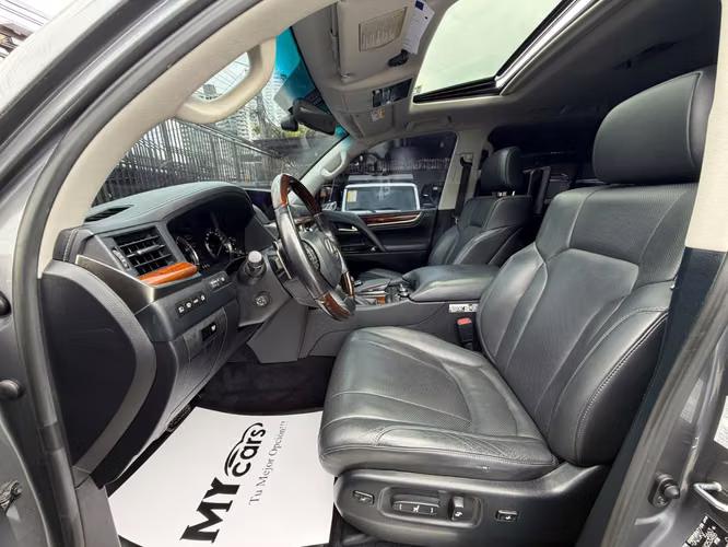 LEXUS LX - Imagen 13