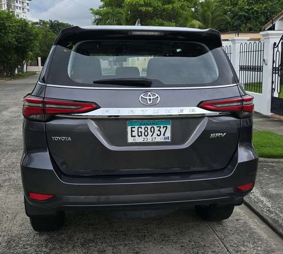  FORTUNER 2023  4X4 AUTOMATICO EN 41,495 al CREDITO o al contado.. - Imagen 6