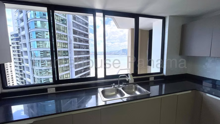 Apartamento en Venta Totalmente Remodelado en Paitilla 26*7263Mfk - Imagen 8