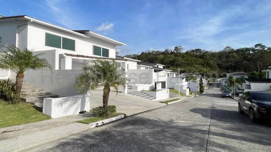 Amplia y Lujoso Casa en Venta en Altos de Panama 26*7209Mfk - Imagen 17