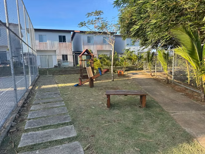 REMATO Hermosa Casa Tipo Chalet en Bosques del Prado, Arraiján Garita 24/7 Terraza y Patio 200m - Imagen 14