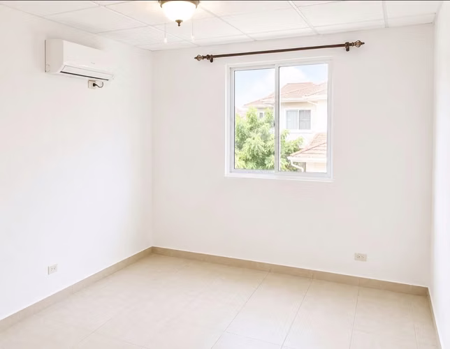 Lujosa Casa en Residencial Privado! PH Quintas Reales!  - Imagen 8