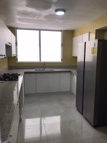 HABITACION PRIVADA CON BAÑO CERCA DE UNIV DE PANAMA - Imagen 4
