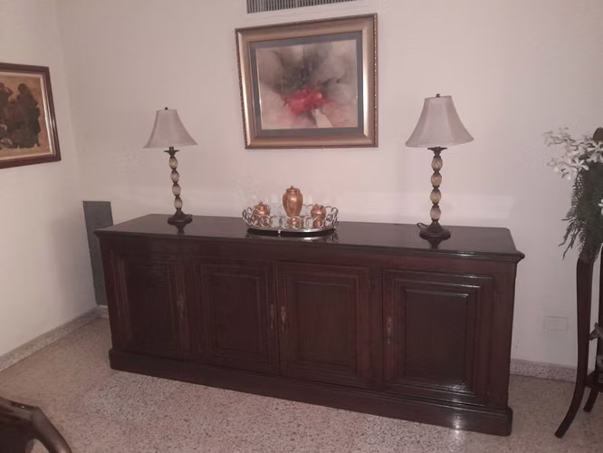 VENDO JUEGO DE COMEDOR DE CAOBA SOLIDA - Imagen 5