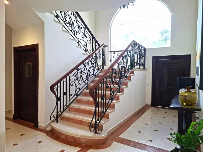 272200. Se alquila increible casa con 6 recámaras, 6.5 baños, piscina. 1.259m de terreno - Imagen 16