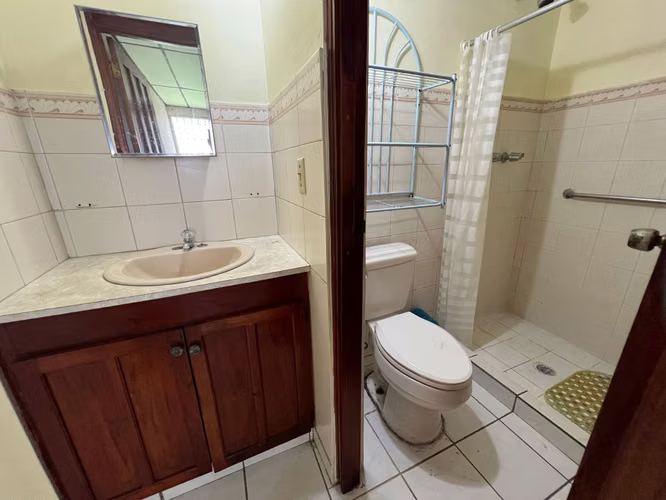 VENTA DE CASA EN VACAMONTE CERCA DEL CENTRO COMERCIAL WESTLAND MALL  - Imagen 10