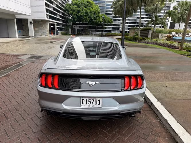 Ford Mustang Fastback 