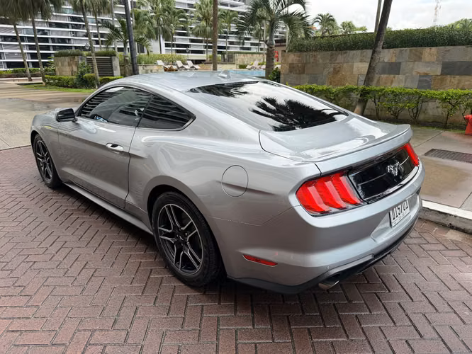 Ford Mustang Fastback 
