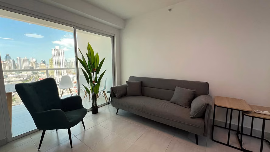 ALQUILER DE APARTAMENTO PH METROPOLITAN PARK YM