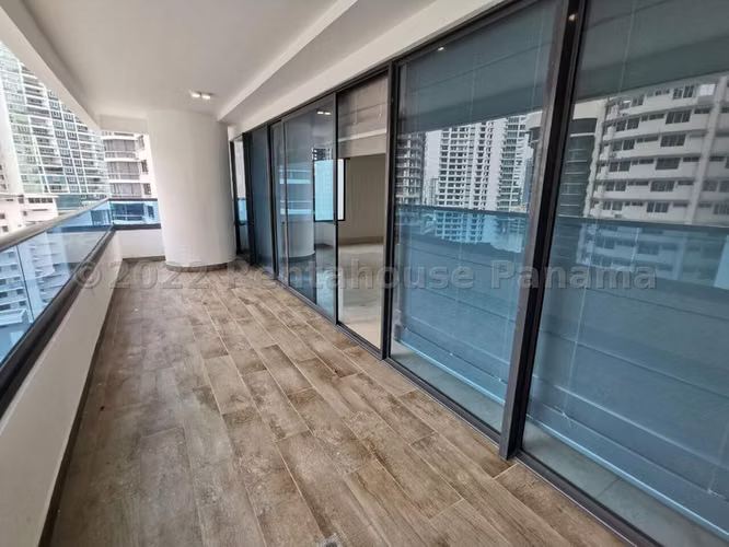 Venta de apartamento en Ph Deluxe Residences 27MVCH2700 - Imagen 7